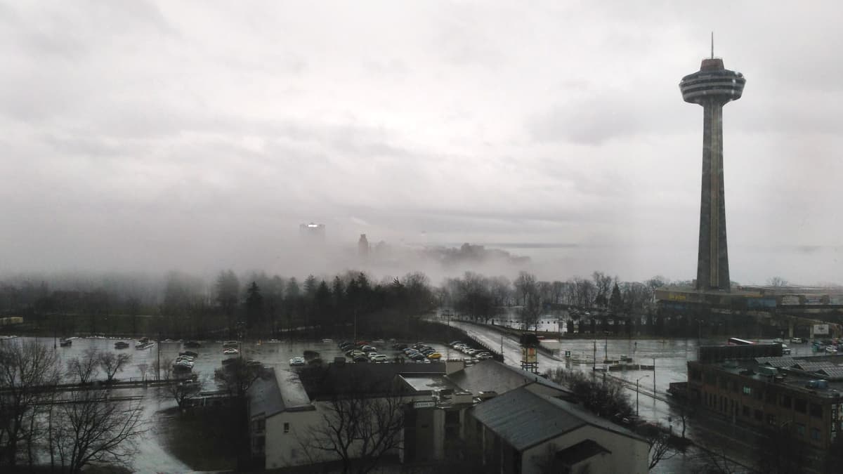 Expedia.ca #BigWorldExplorer - Rolling Fog over Niagara Falls